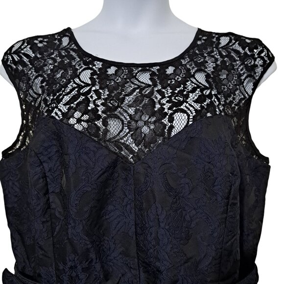 City Chic Ornate Dress - Black and Navy Size 18/M NWT - Picture 2 of 15